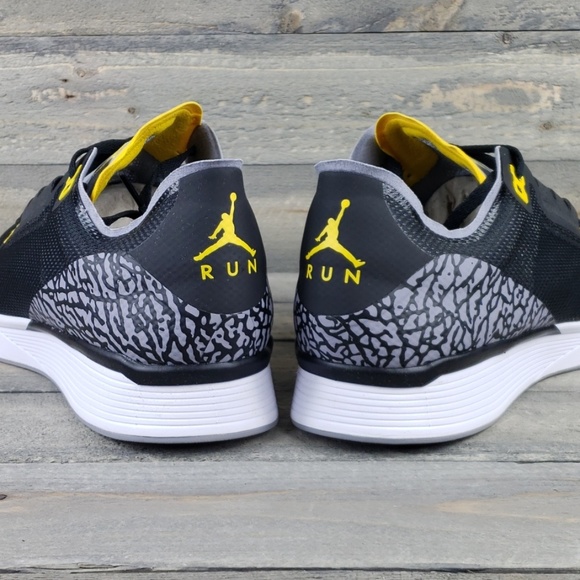 Jordan 88 Racer Men's Running Shoes Black/Grey - Picture 4 of 8